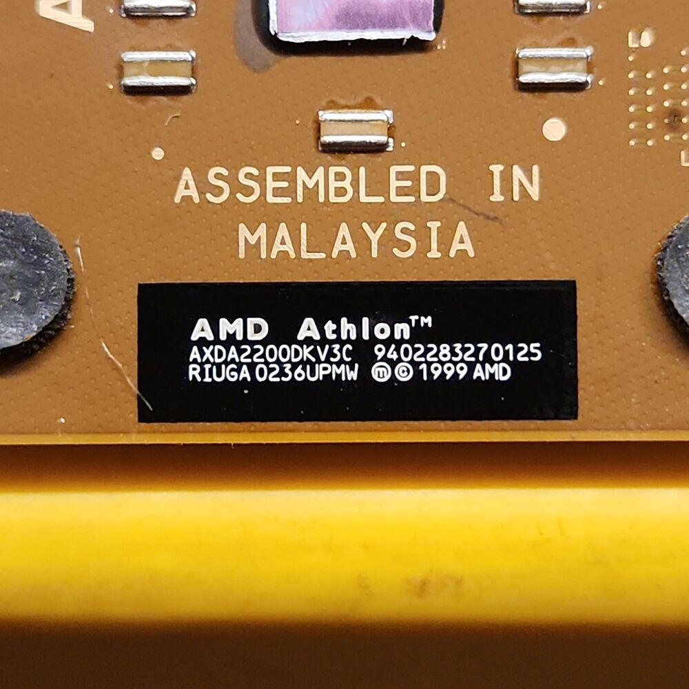 PROCESSOR CPU AMD ATHLON 2200+ AXDA2200DKV3C 1800MHz SOCKET 462 - Picture 2 of 3